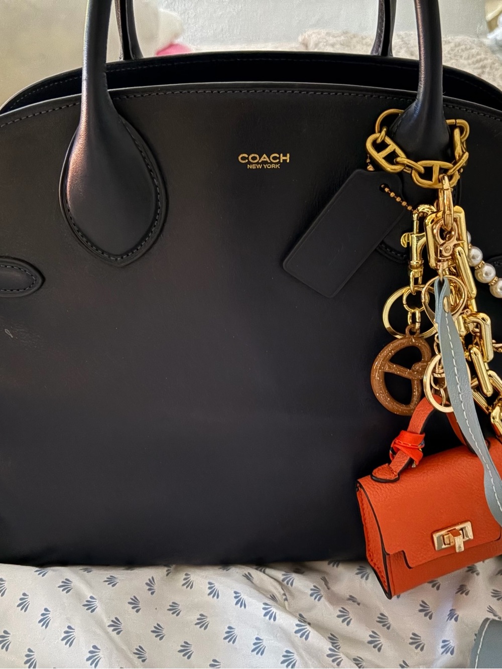 Soft Empire Carryall Bag 40 charms not included - Picture 4 of 6